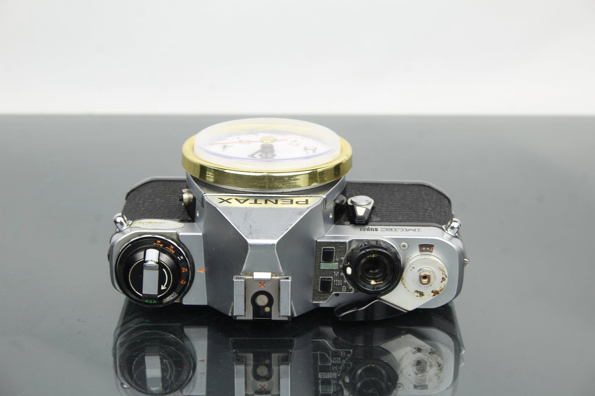 Pentax ME super Custom made Clock - Dutch|Thrift