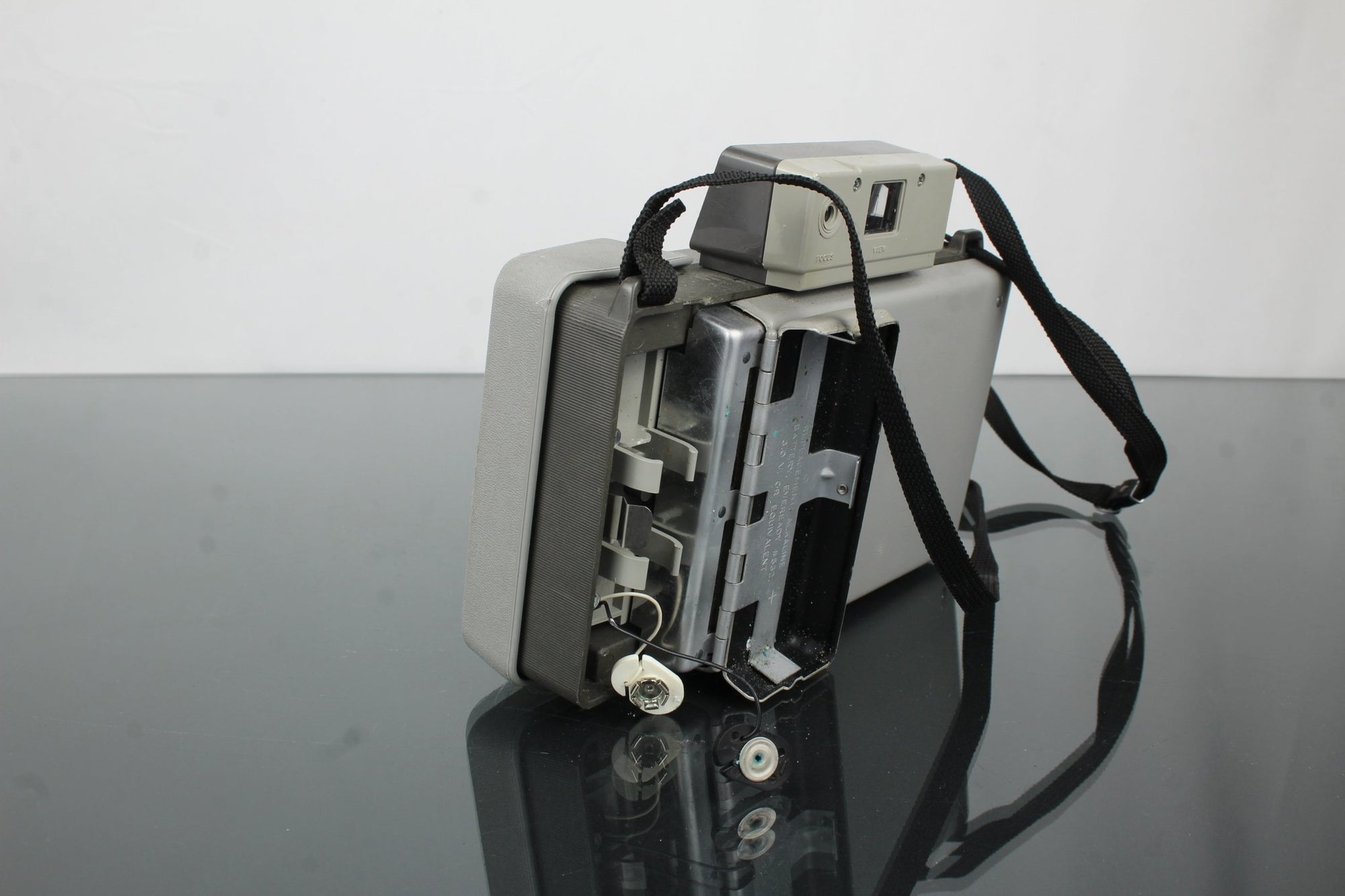 Polaroid 320 - Dutch|Thrift