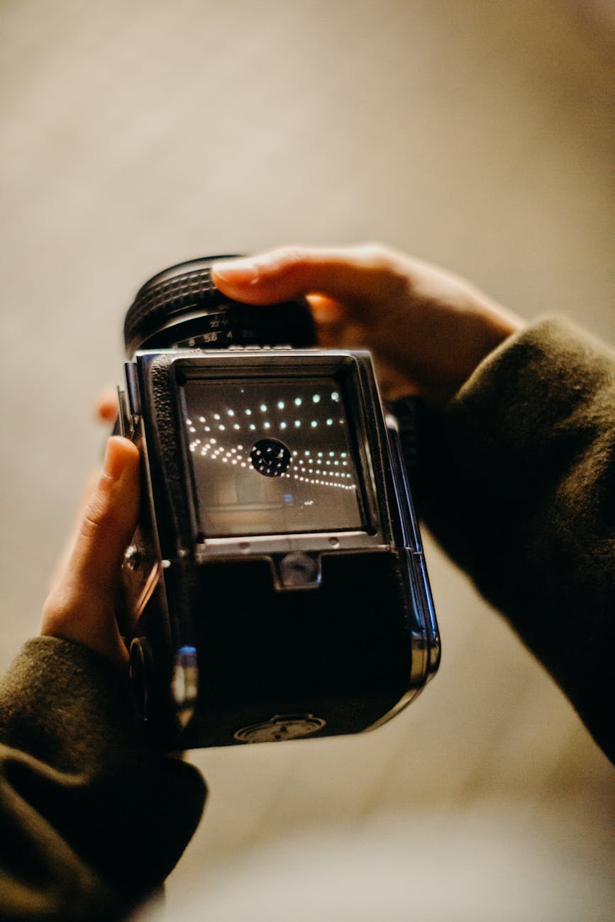 One Old Film Camera: Your 2025 Storytelling Blueprint