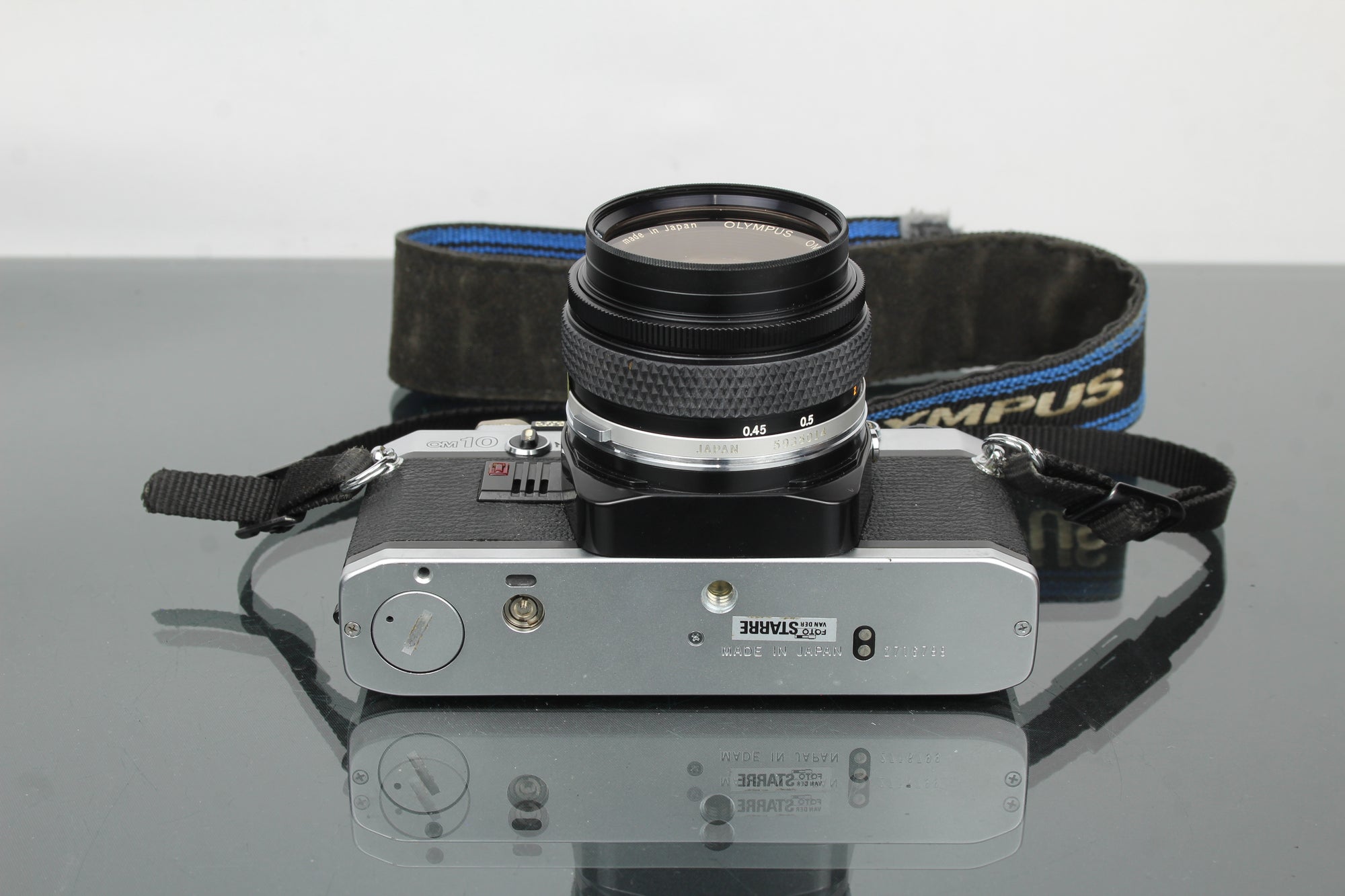 Olympus OM 10 + objectif Olympus 50mm 1:1.8