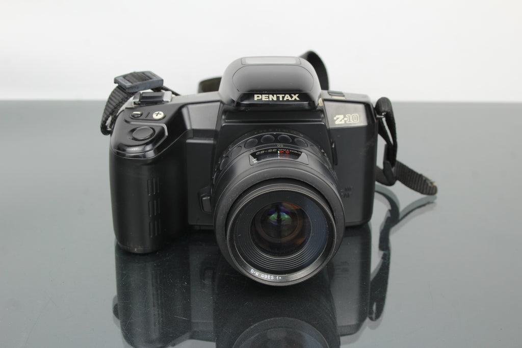 Pentax Z-10 + objectif 1:4-5.6 35-80mm