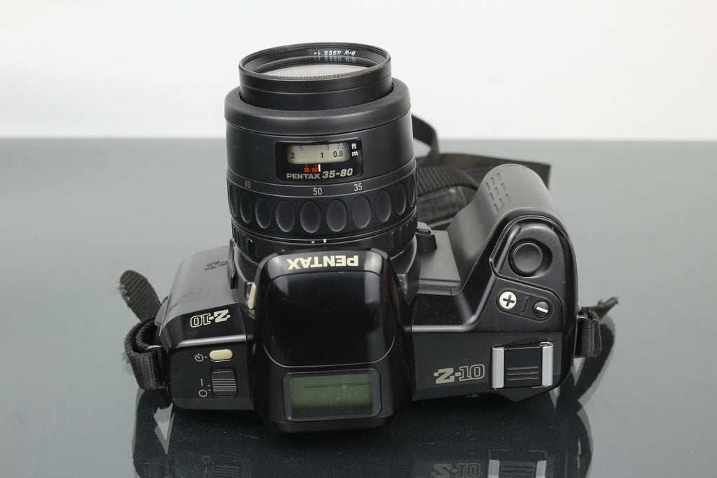 Pentax Z-10 + objectif 1:4-5.6 35-80mm