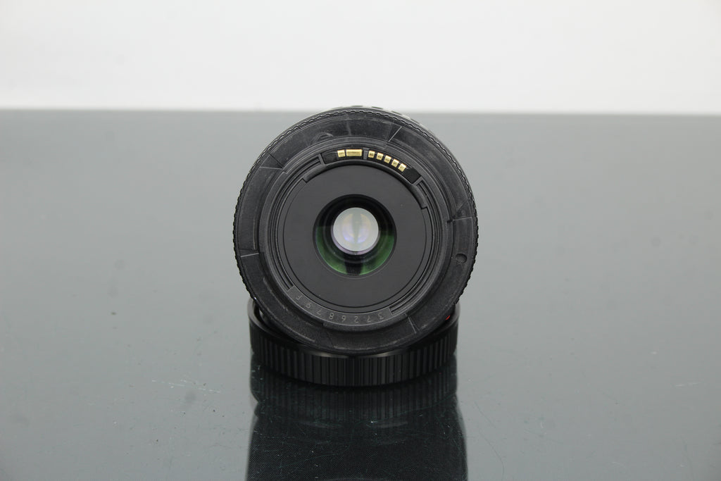 Objectif zoom Canon EF 35-80mm 1:4-5.6 + monture Canon EF