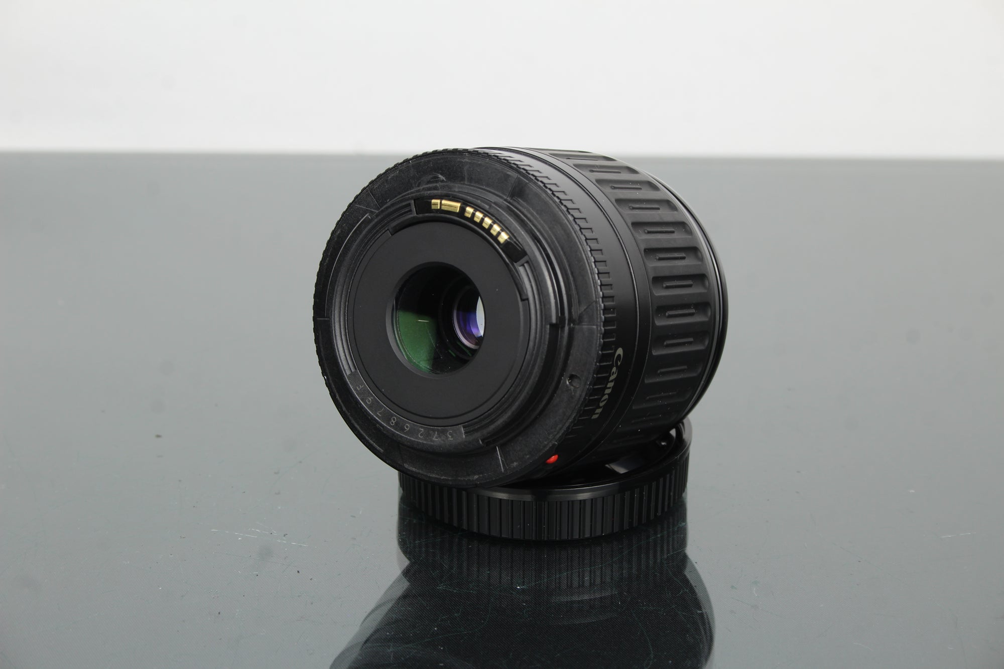Objectif zoom Canon EF 35-80mm 1:4-5.6 + monture Canon EF