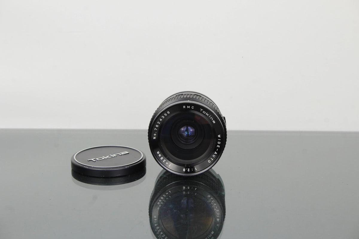 Tokina Wide-Auto 1:2.8 f=28mm Monture M42