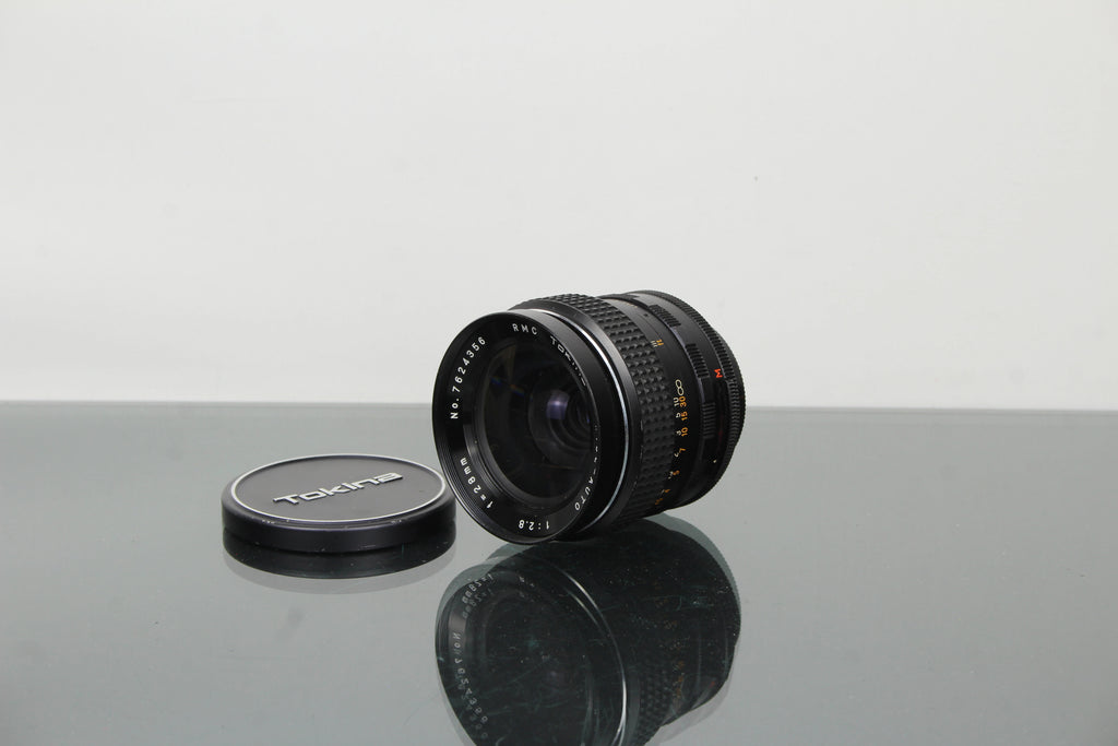 Tokina Wide-Auto 1:2.8 f=28mm Monture M42