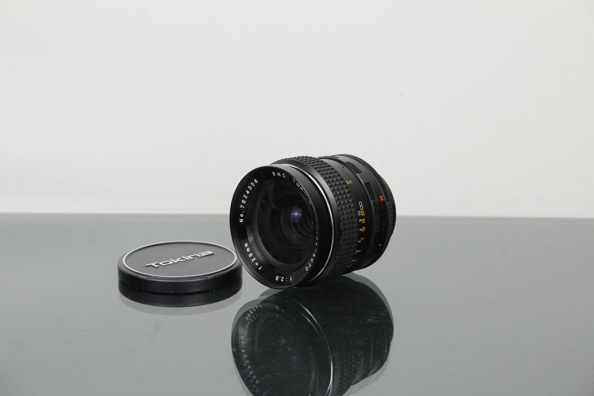Tokina Wide-Auto 1:2.8 f=28mm Monture M42