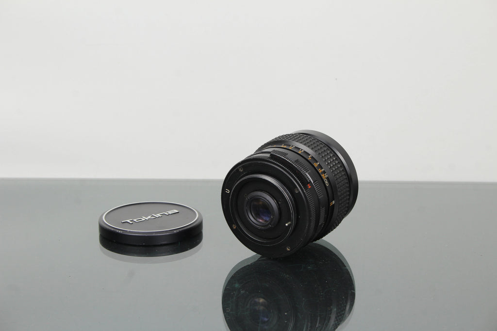 Tokina Wide-Auto 1:2.8 f=28mm Monture M42