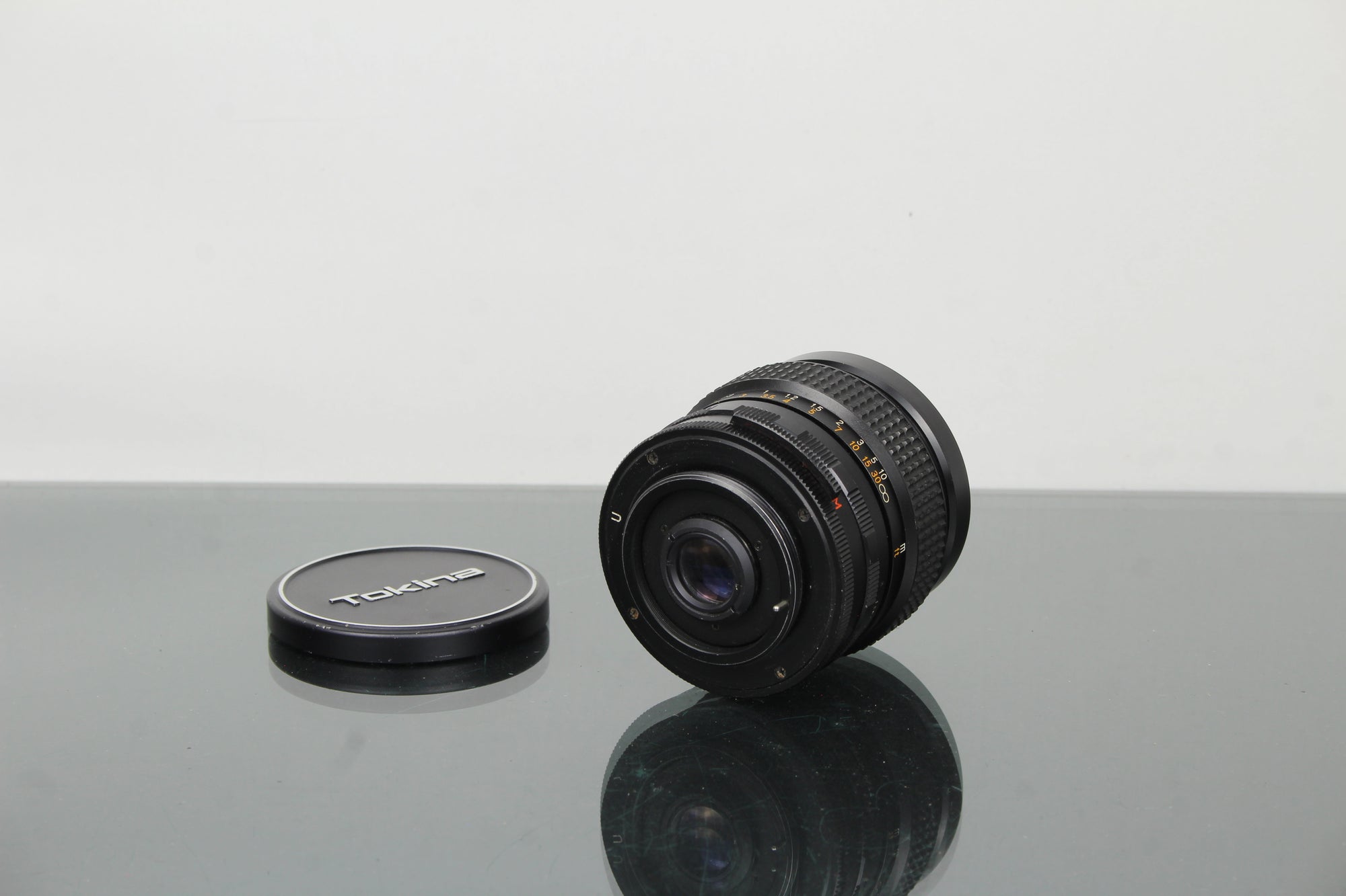 Tokina Wide-Auto 1:2.8 f=28mm Monture M42