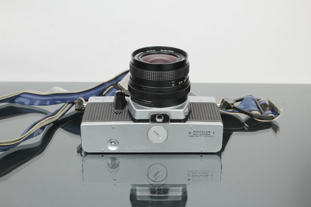 <tc>Praktica</tc> MTL 3 + objectif Pentacon auto 2.8/29 M42