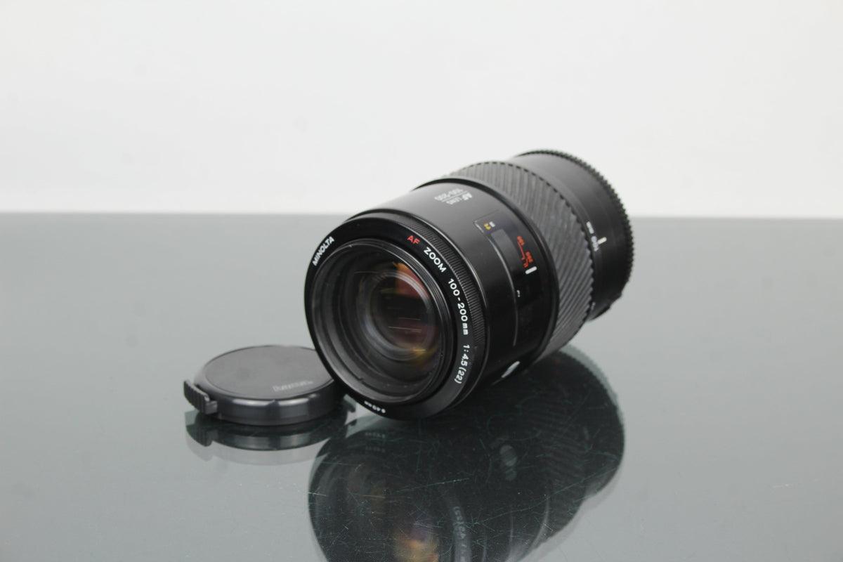 Minolta AF 100-200mm f/4.5 (monture A)