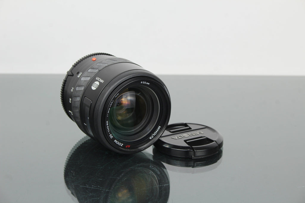 Minolta AF 35-105mm f/3.5-4.5 (monture A)