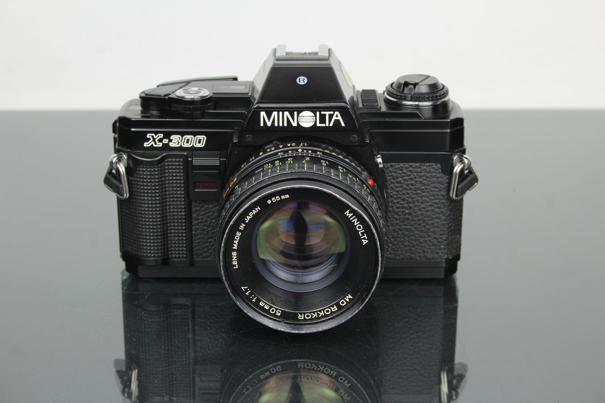 Minolta X-300 + objectif MD Rokkor 50mm 1:1.7 55mm