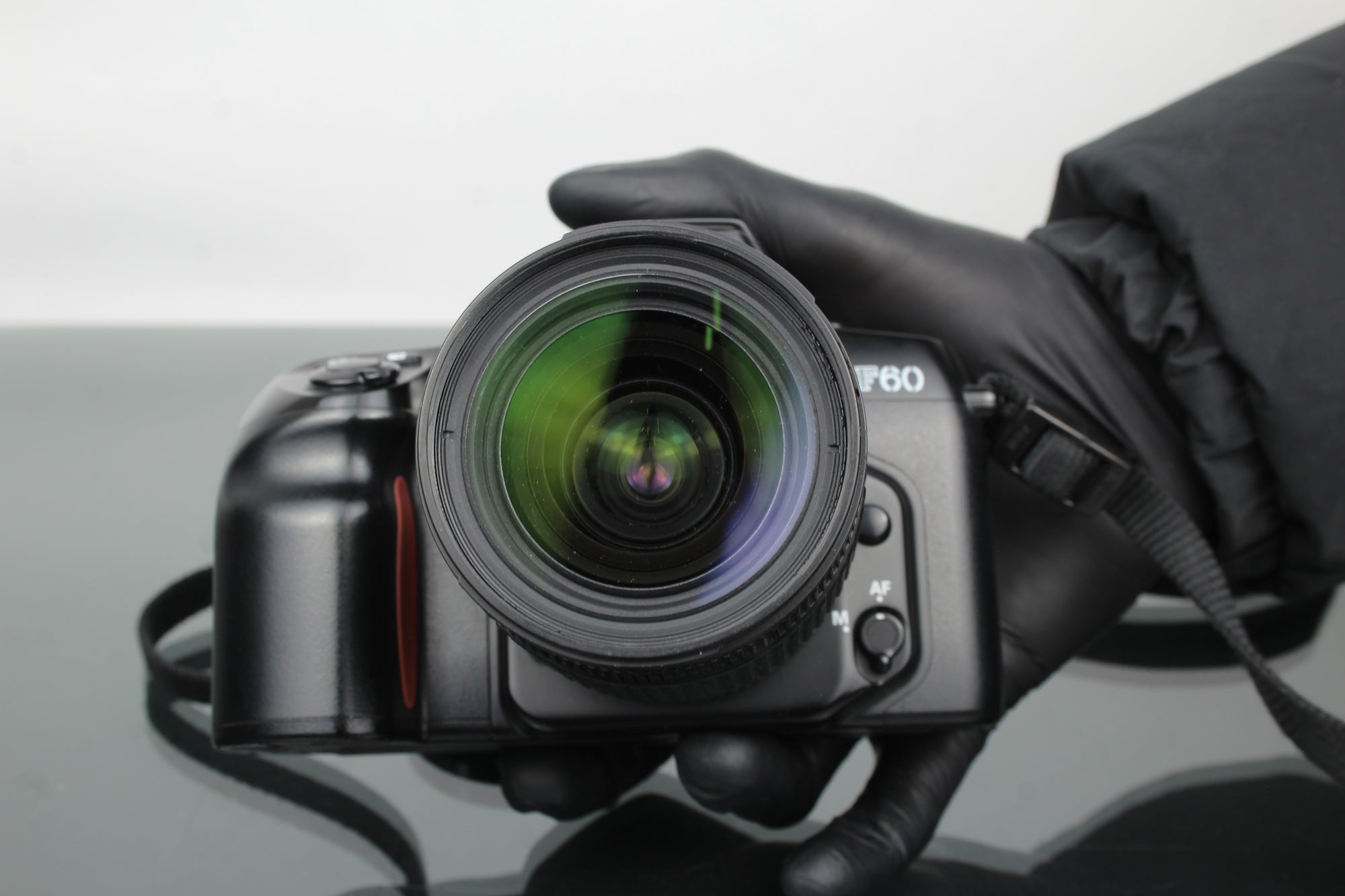 Nikon F60 + objectif AF Nikkor 28-80mm 1:3.5-5.6 D