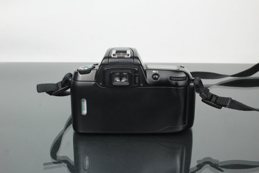 Nikon F60 + objectif AF Nikkor 28-80mm 1:3.5-5.6 D