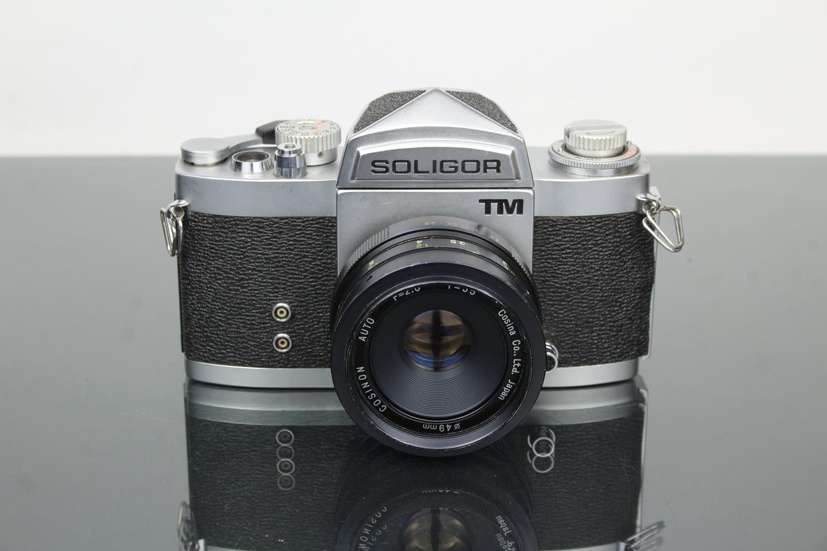 Objectif Soligor TM + Cosinon Auto 55mm f/2.8