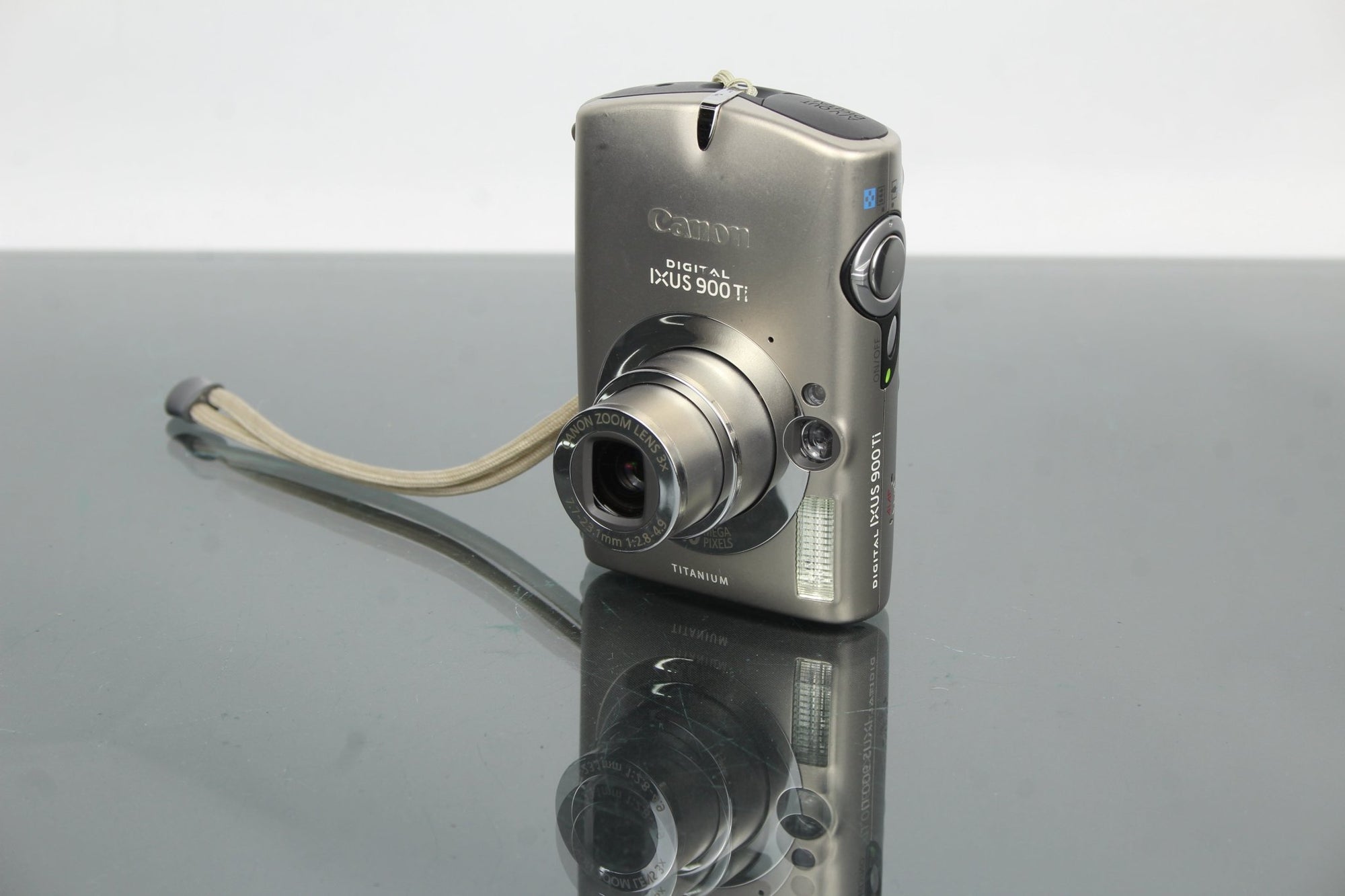 Canon Digital IXUS 900TI - Dutch|Thrift