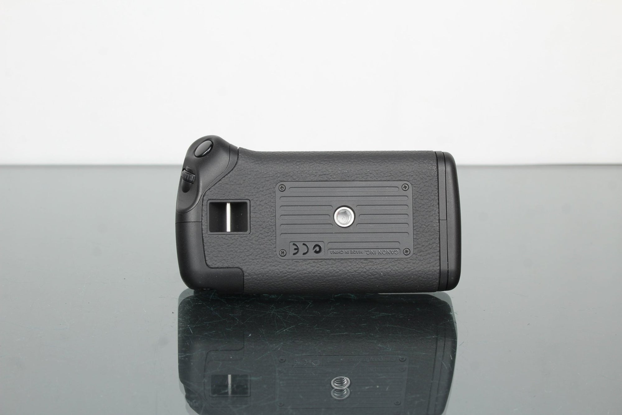 Canon EOS Digital BG - E3 - Dutch|Thrift