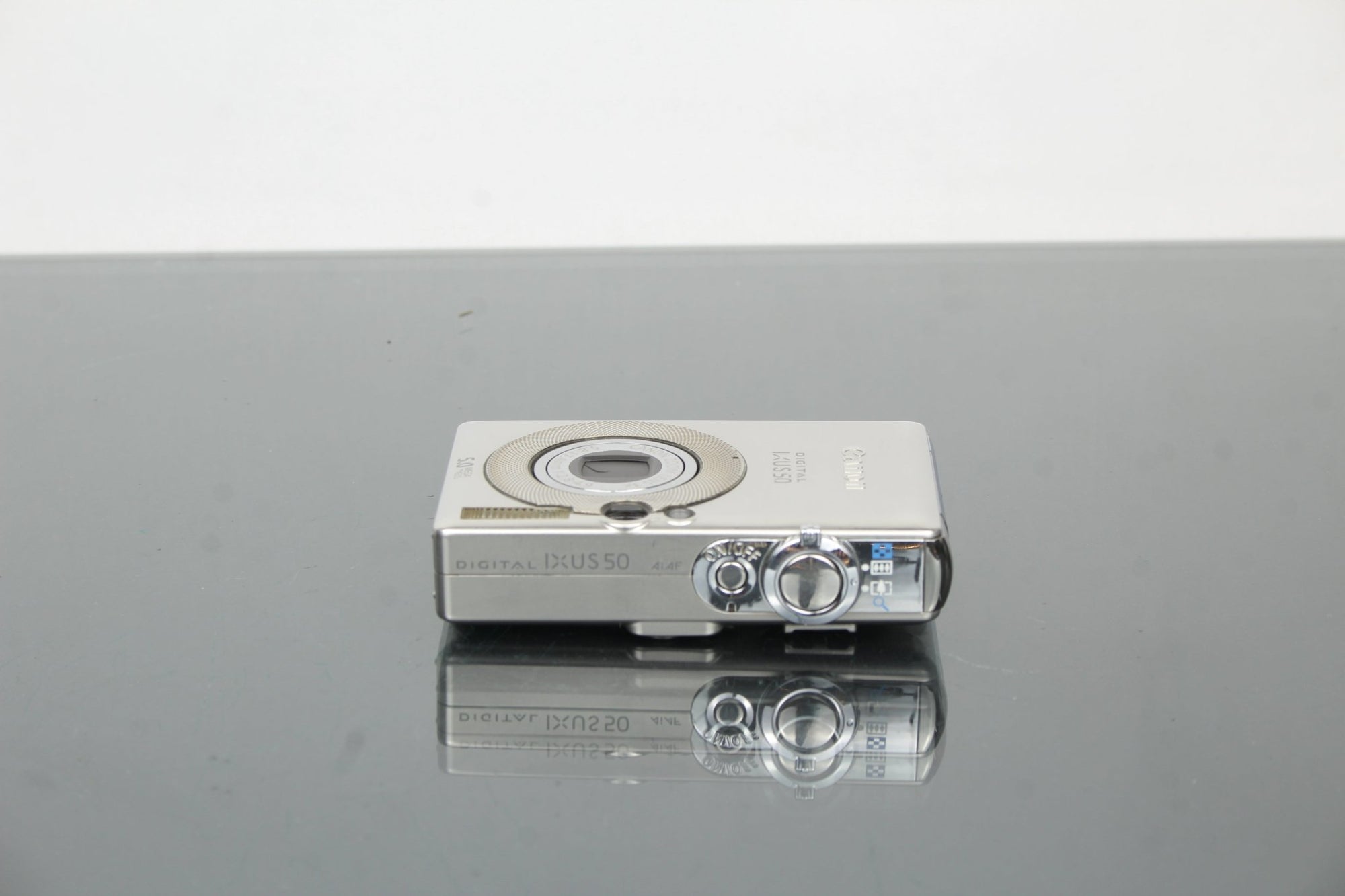 Canon IXUS 50 - Dutch|Thrift