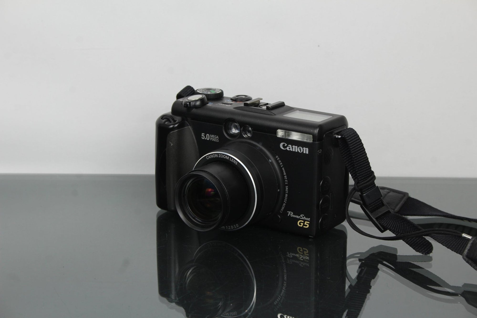 Canon Powershot G5 - Dutch|Thrift