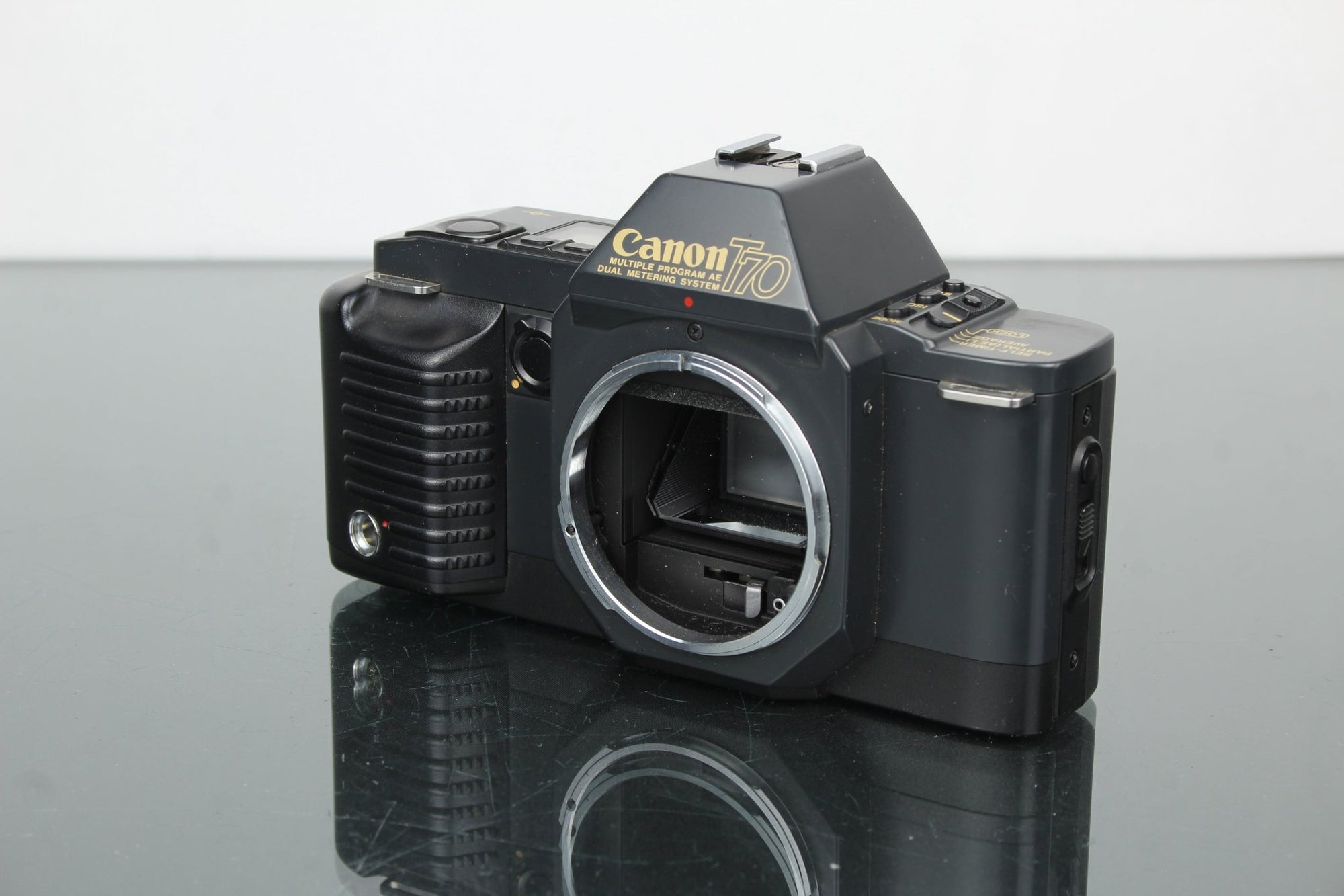 Canon T70 - Dutch|Thrift