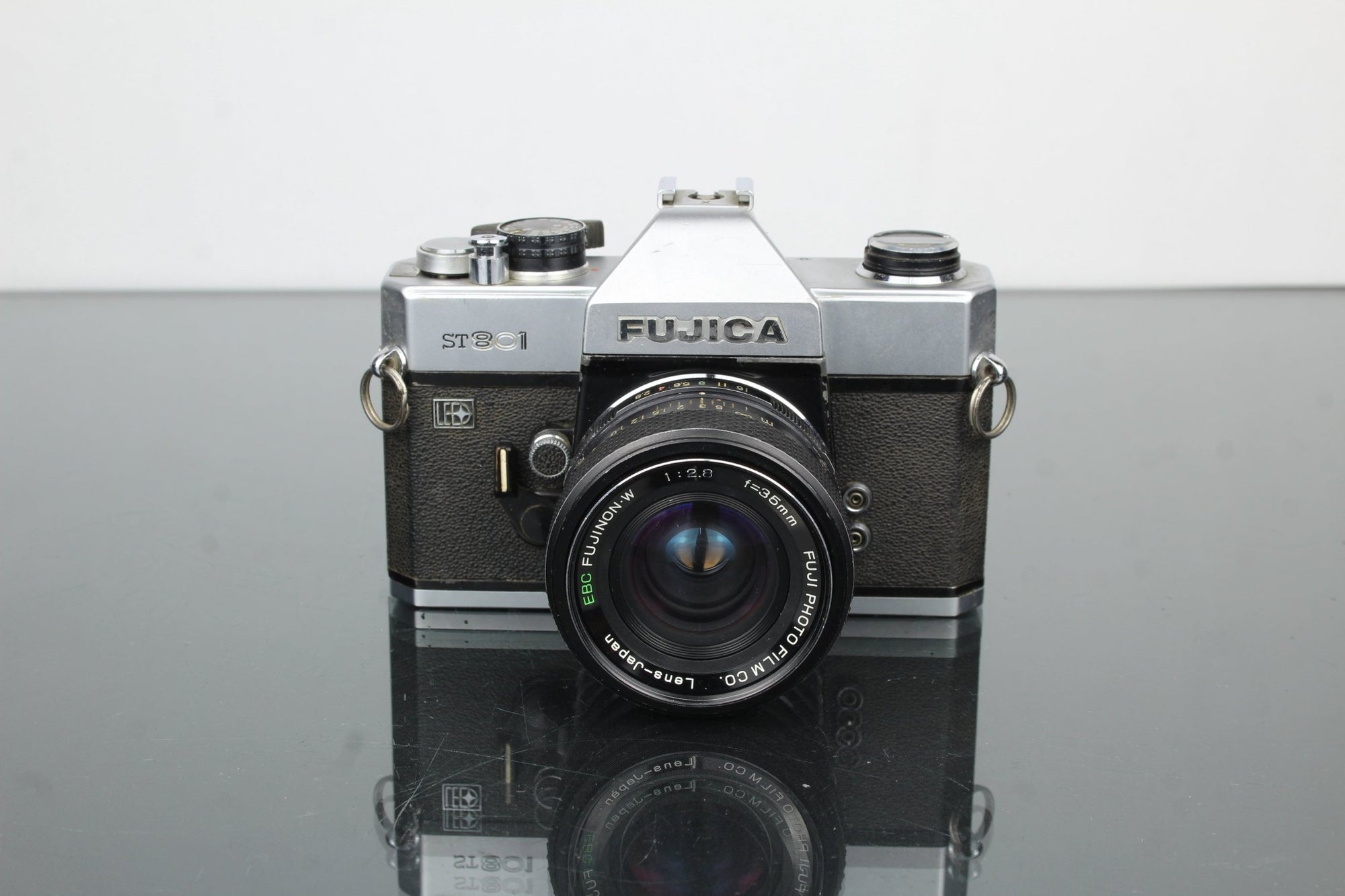 Fujica ST801 + Fujinon 35mm 1:2.8 lens - Dutch|Thrift
