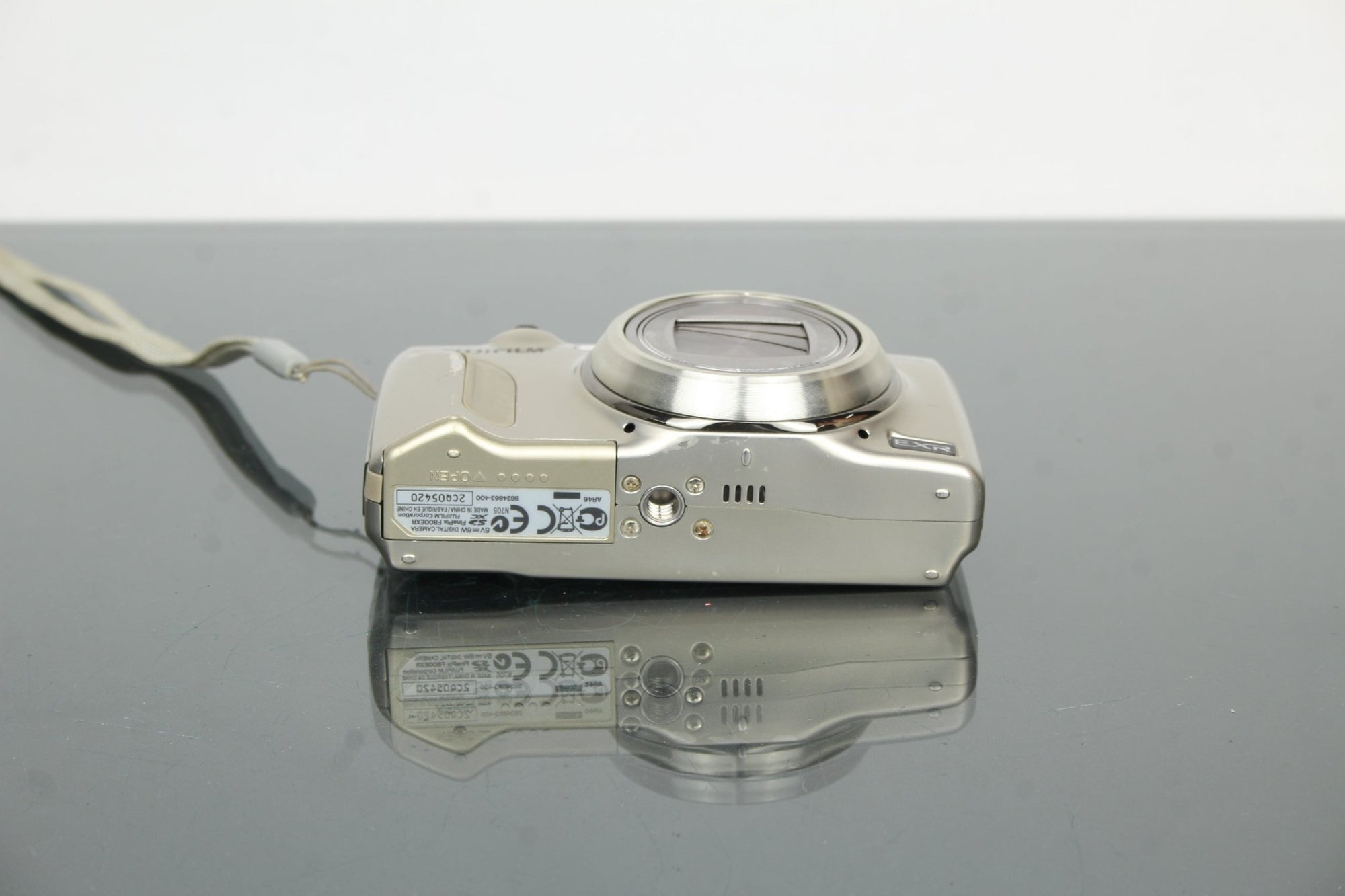 Fujifilm FinePix F800EXR - Dutch|Thrift