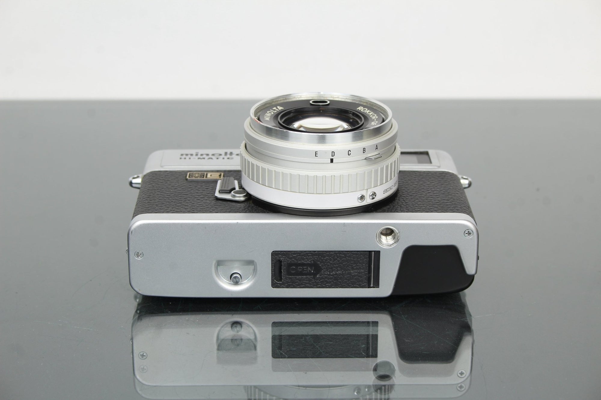 Minolta HI - Matic E - Dutch|Thrift