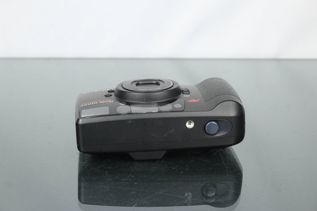 Minolta Riva 100 AF - Dutch|Thrift