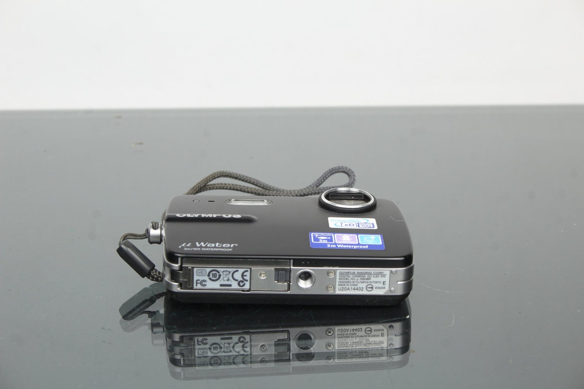 Olympus 550WP Waterproof - Dutch|Thrift