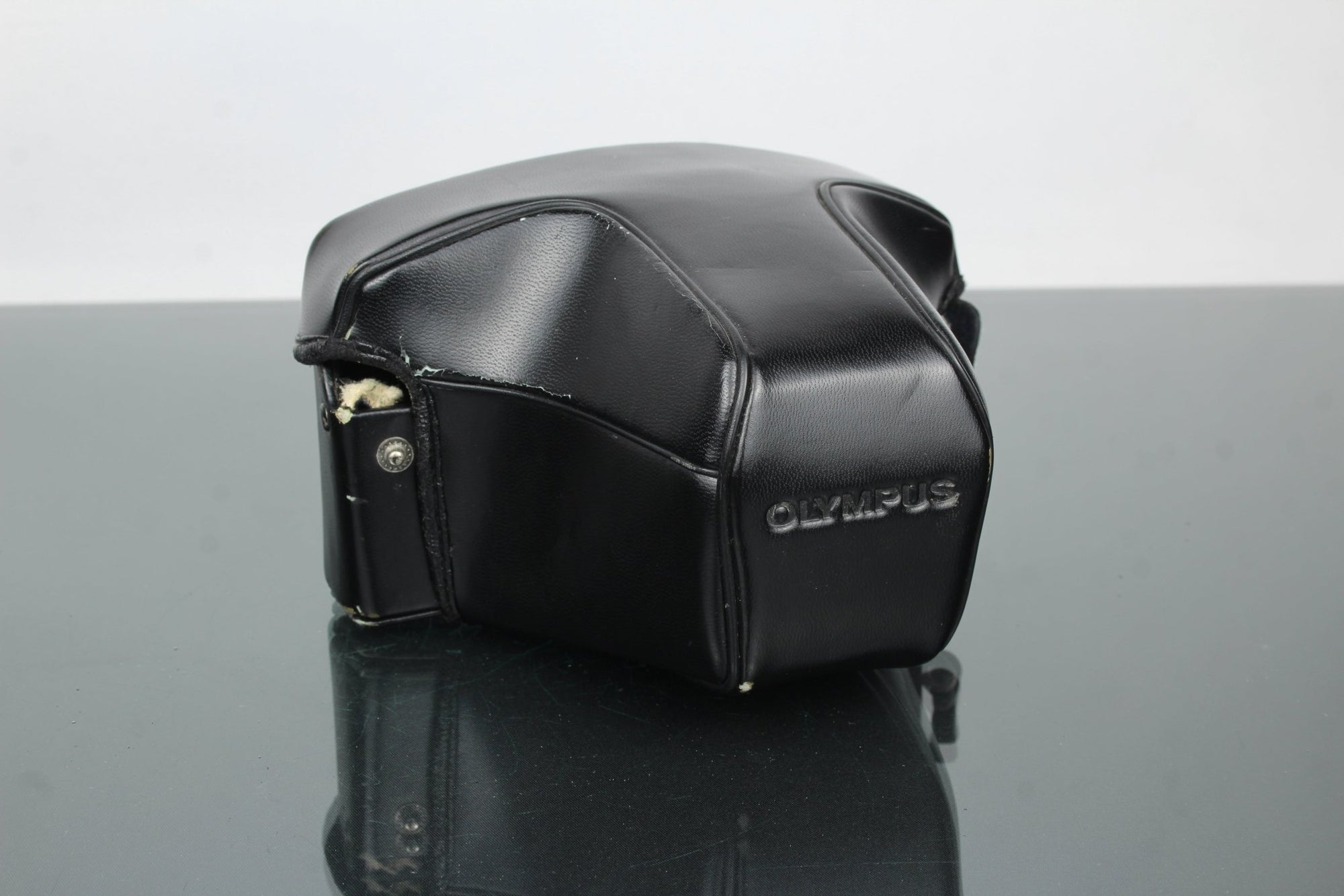 Olympus OM10 + 50mm 1:1.8 OM lens - Dutch|Thrift