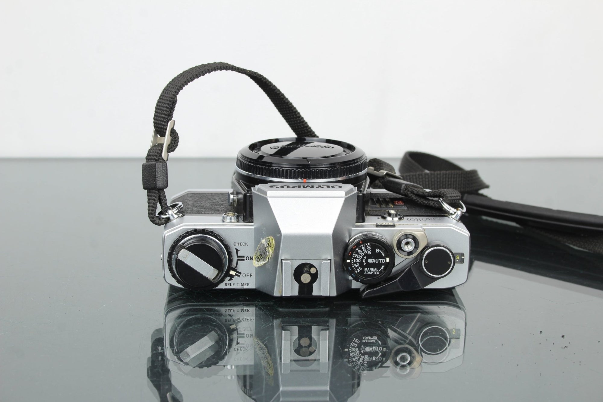 Olympus OM10 - Dutch|Thrift