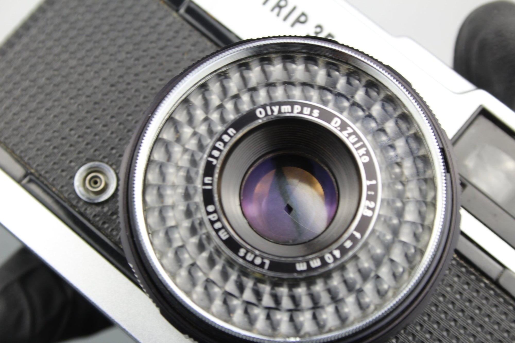 Olympus Trip 35 - Dutch|Thrift