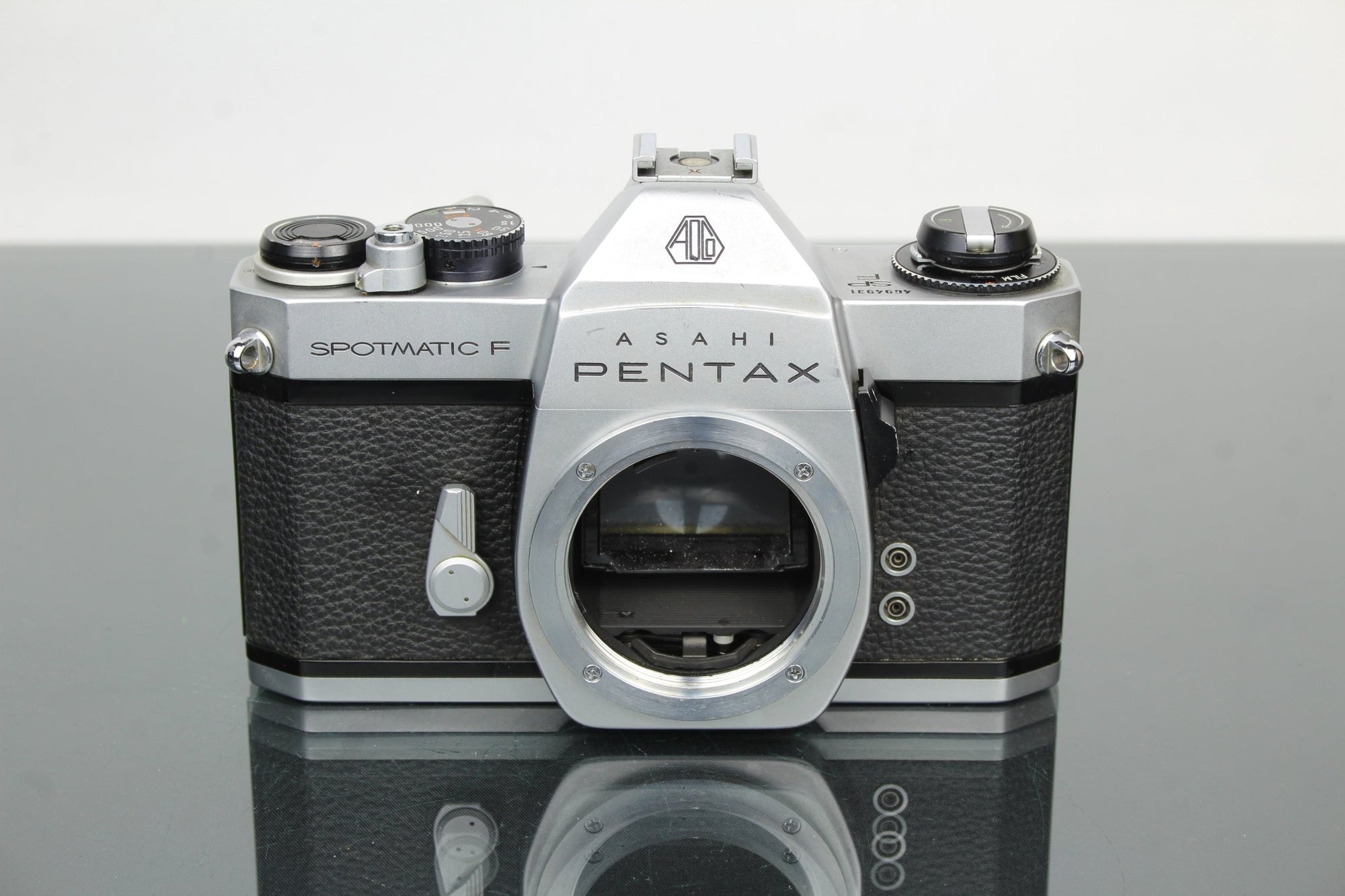 Pentax Asahi Spotmatic F - Dutch|Thrift