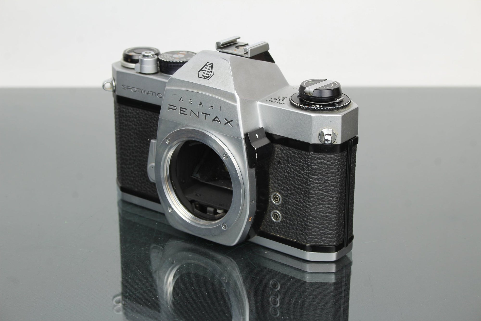 Pentax Asahi Spotmatic F - Dutch|Thrift