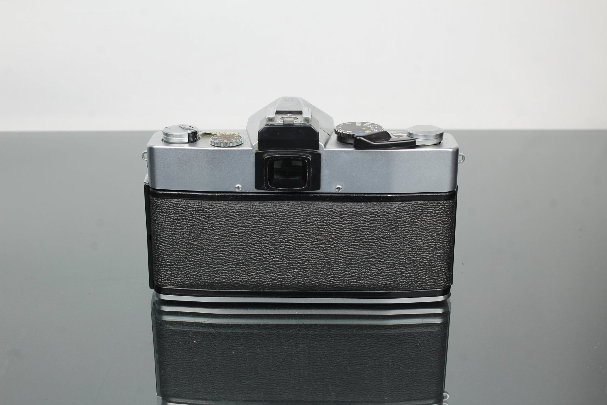 Petri TTL + 55mm 1.8 Petri lens - Dutch|Thrift