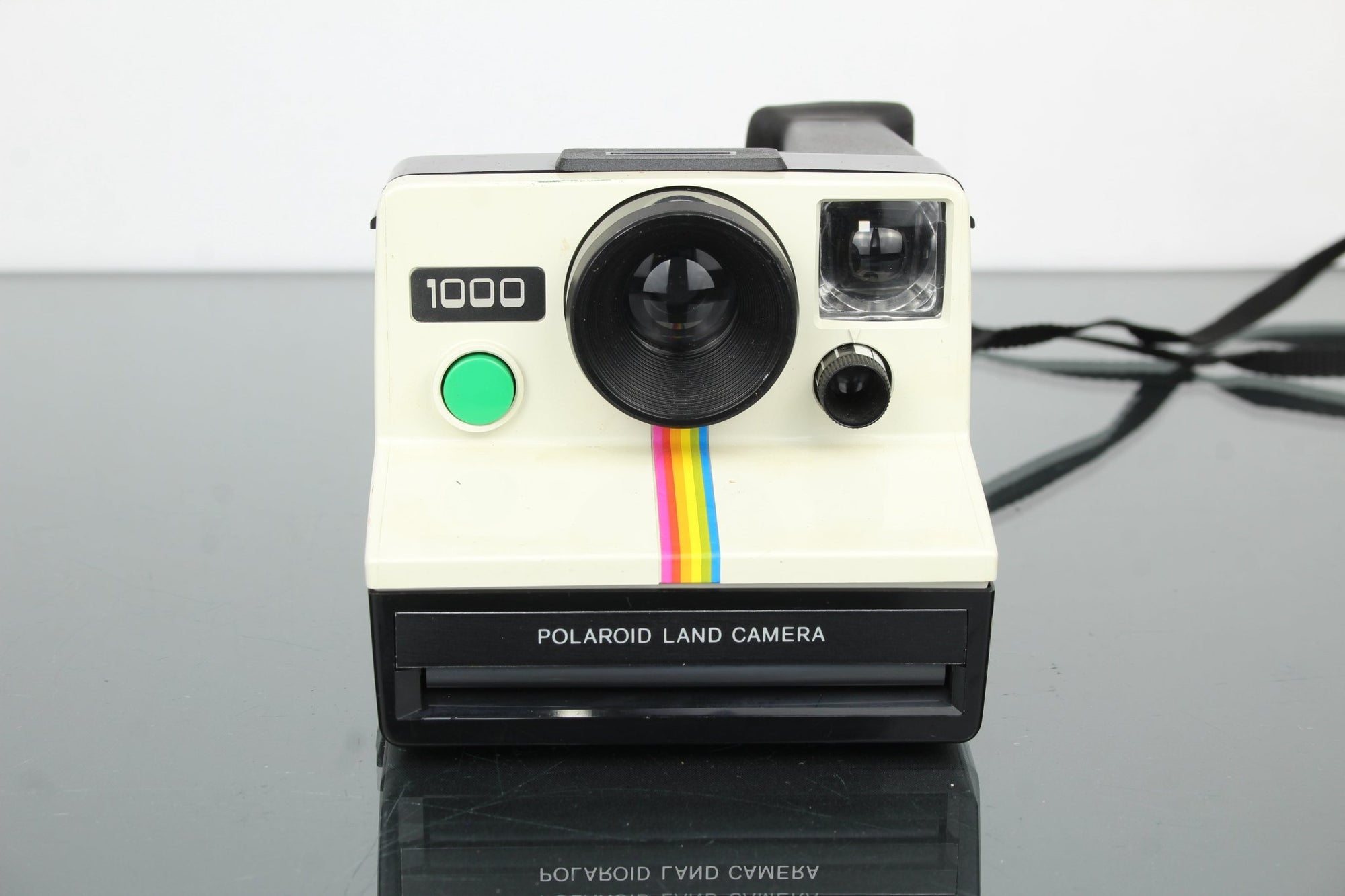 Polaroid Land Camera 1000 - Dutch|Thrift