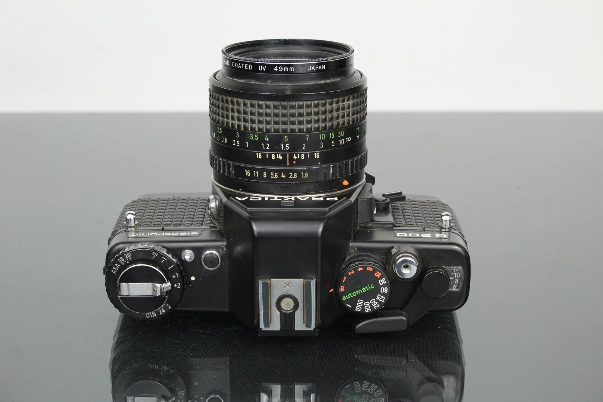 Praktica B200 electronic + Prakticar 50mm 1.8 lens - Dutch|Thrift