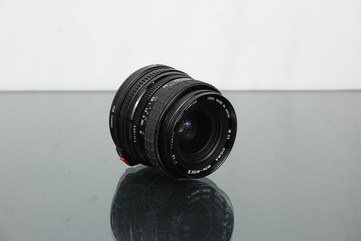 Sigma mini - wide 2 1:2.8 28mm Canon FD Breechlock mount - Dutch|Thrift