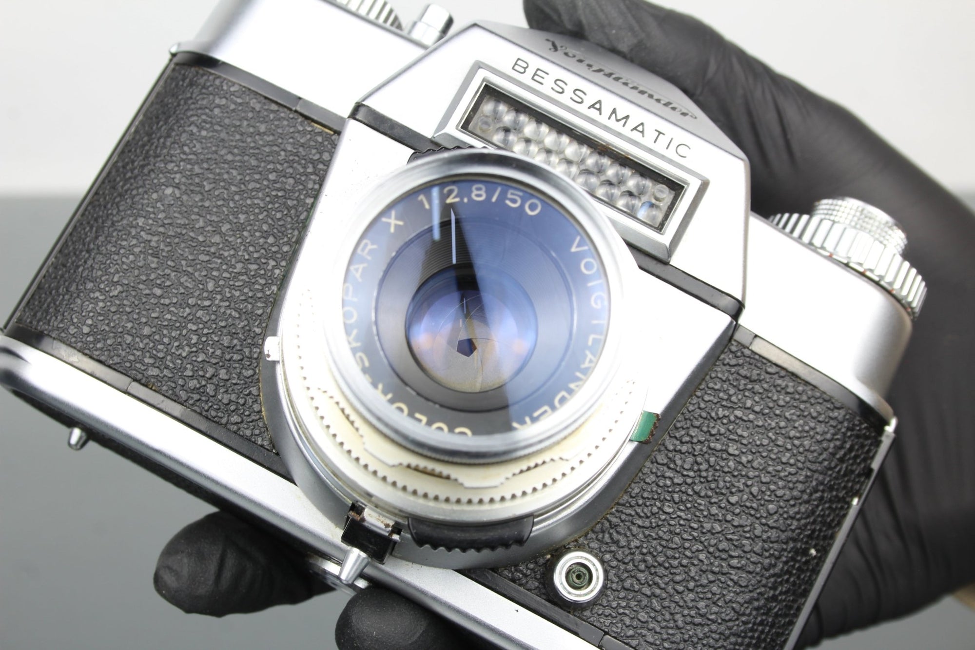 Voigtlander Bessamatic + 50mm f/2.8 Color - Skopar lens - Dutch|Thrift