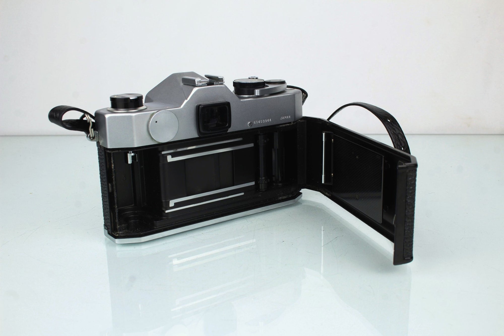 Yashica TL - Electro - Dutch|Thrift