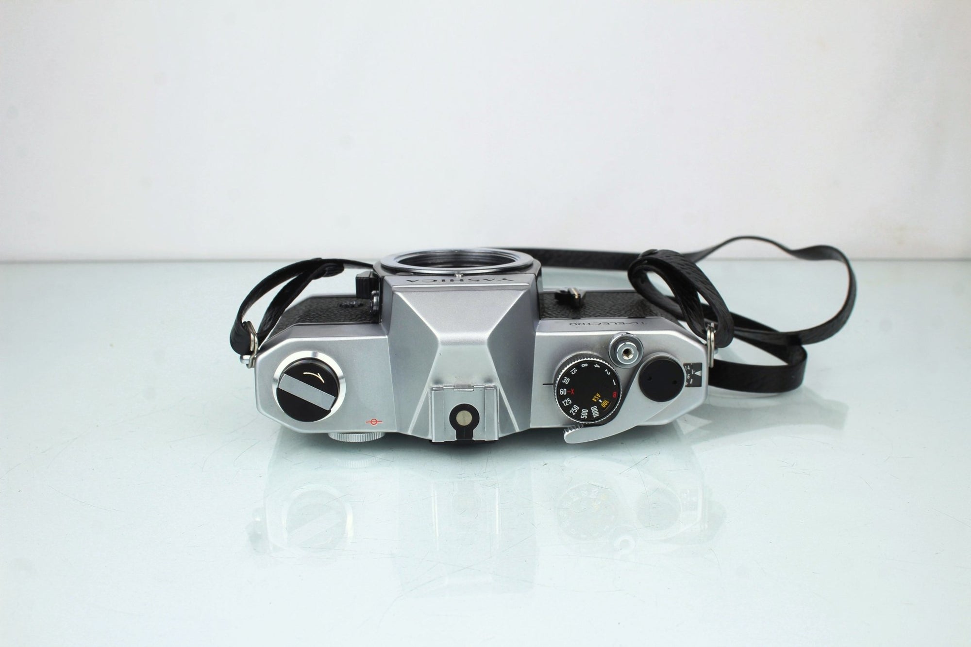 Yashica TL - Electro - Dutch|Thrift